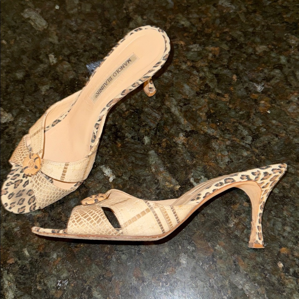 VINTAGE MANOLO BLAHNIK PATCHWORK LEOPARD SNAKESKI… - image 3